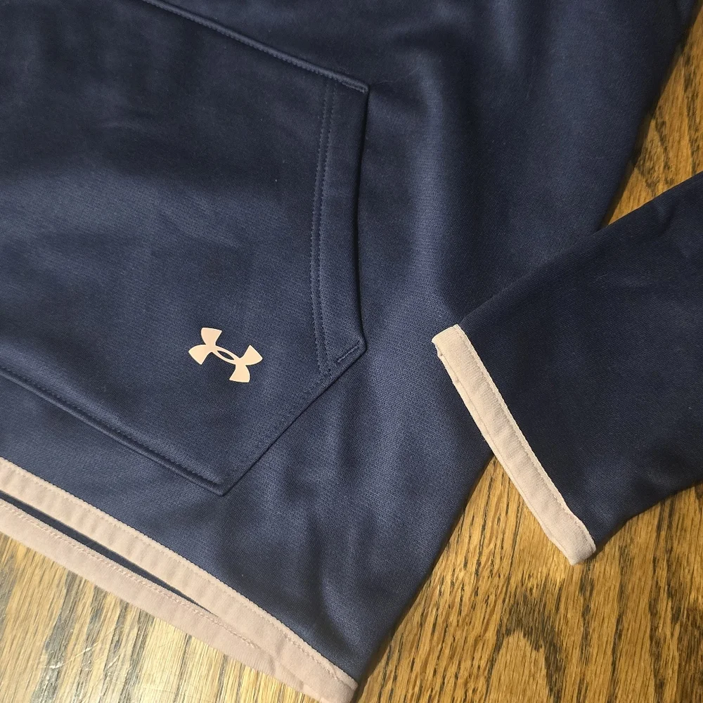 Girls Under Armour Navy Blue & Pink Hoodie Youth Medium NWT